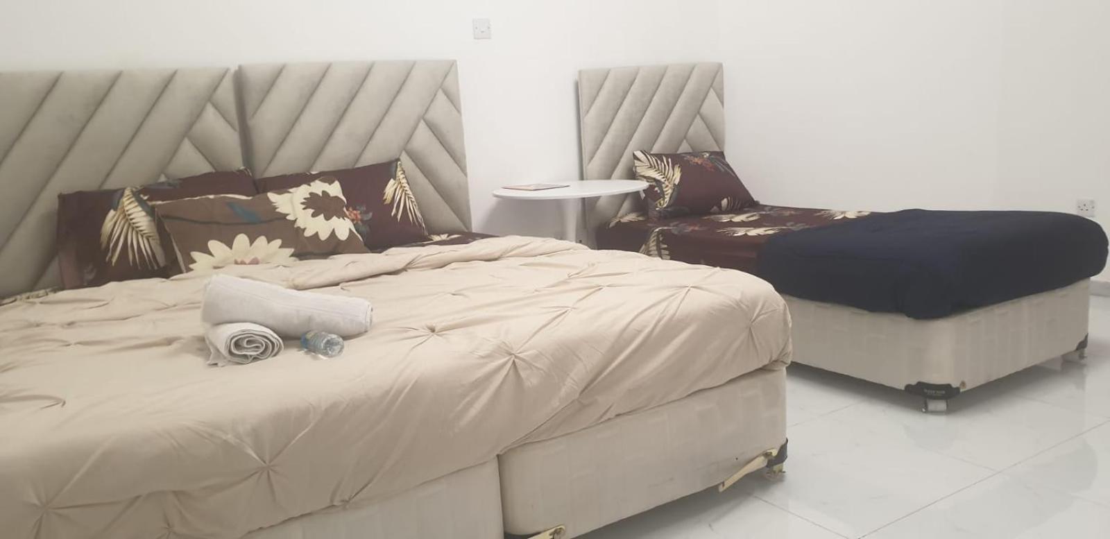 International Abu Dhabi Hostel Экстерьер фото