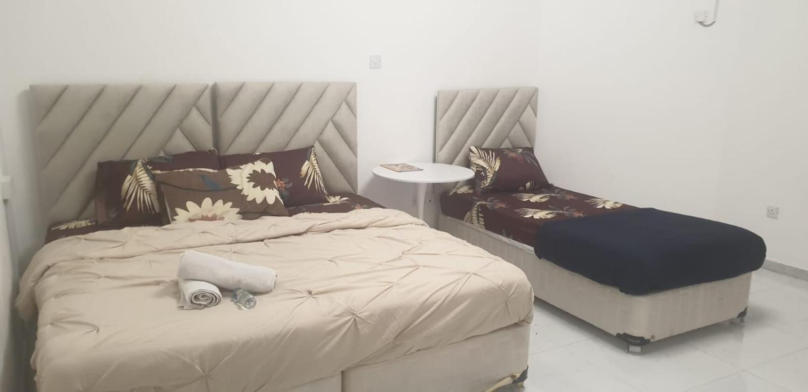 International Abu Dhabi Hostel Экстерьер фото